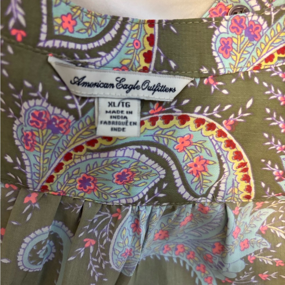 American Eagle Outfitters Olive Paisley Top- XL - Picture 4 of 5